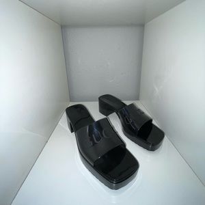 Gucci Jelly Sandal Slide